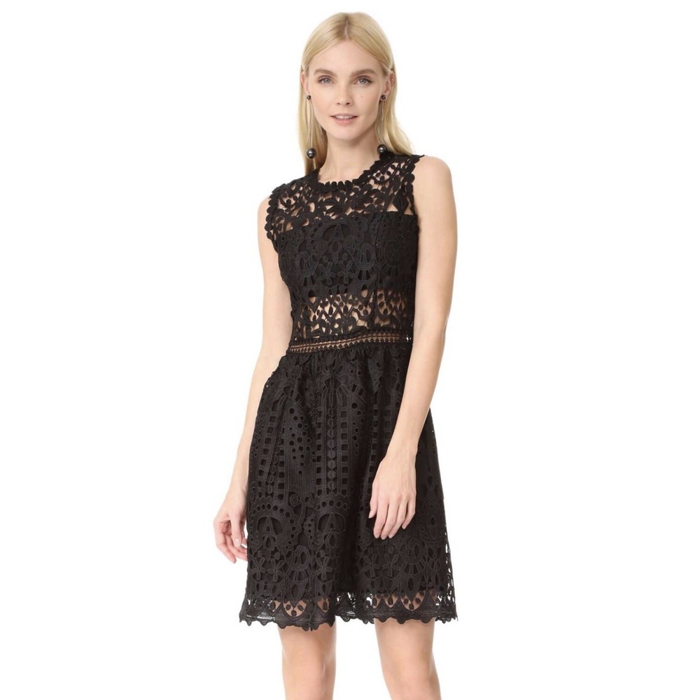 Ministry of Style Lush Lace Dress Size 6 Black NWT